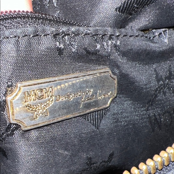 3352 MCM Black and Gold Round Crossbody Bag - Picture 7 of 8